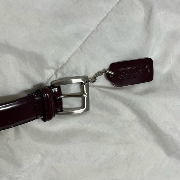 Coach belt size 30 burgandy leather - Picture 1 of 10